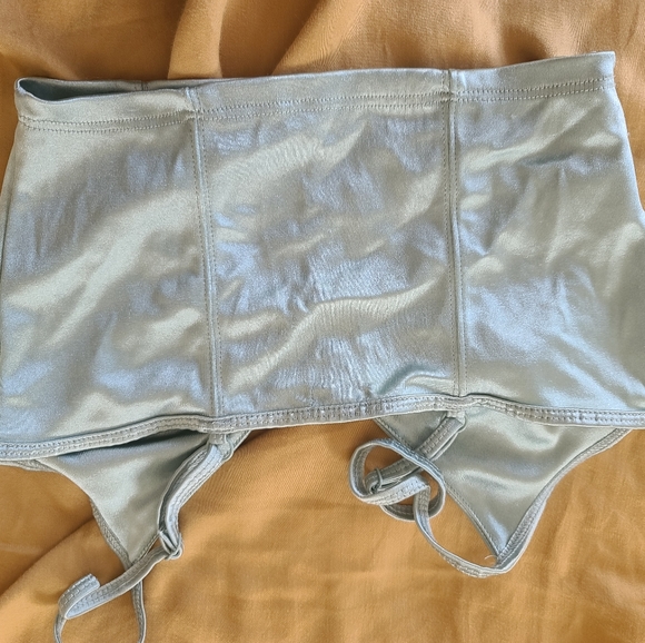 Crop top S - Picture 2 of 2